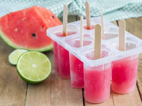 Pops glacés pastèque faits maison avec citron
