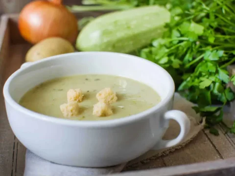 Soupe courgette pomme de terre au thermomix