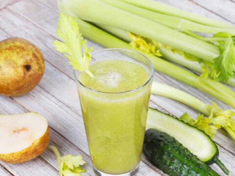 Smoothie poire concombre et céleri