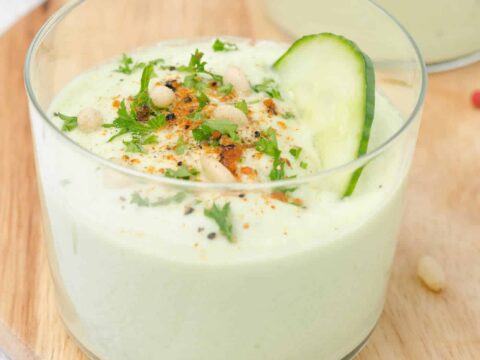 Soupe froide concombre et yaourt