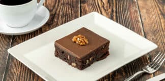 Brownie aux noix et au chocolat noir