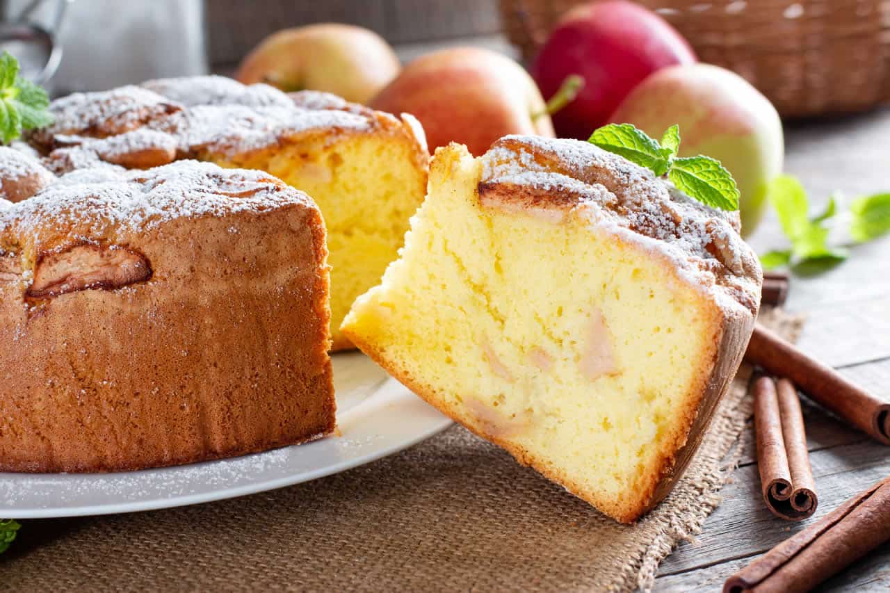 Gâteau éponge aux pommes