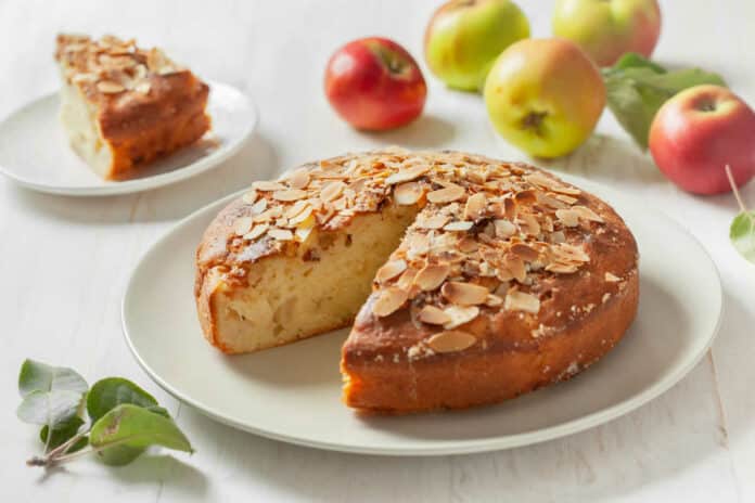 Gâteau aux pommes et amandes