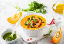 Soupe de potiron et sauce coriandre