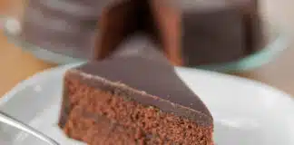 Gâteau magique au chocolat moelleux