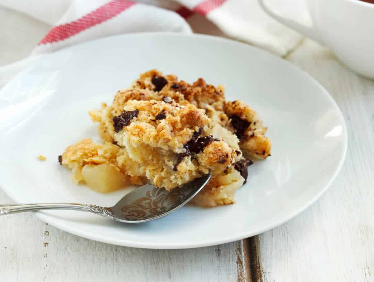 Crumble poire-chocolat et amandes