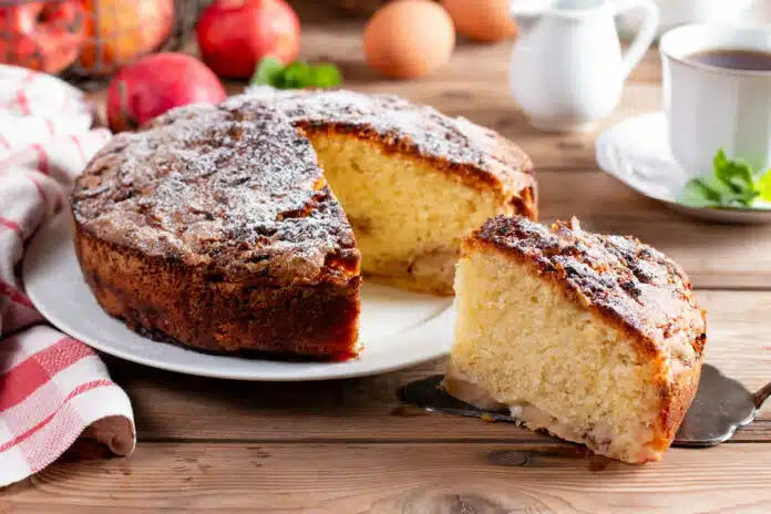 Gâteau aux pommes et yaourt pour 4 personnes