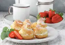 Choux à la crème Chantilly