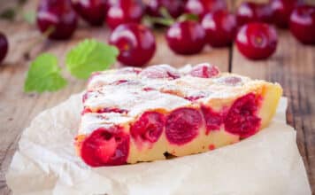 Clafoutis aux cerises de grand-mère