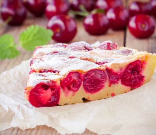 Clafoutis aux cerises de grand-mère