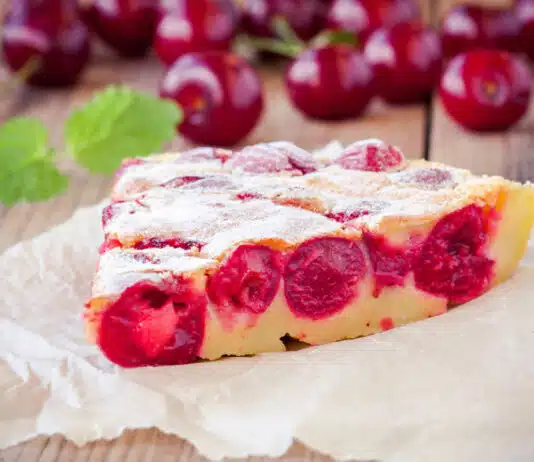 Clafoutis aux cerises de grand-mère