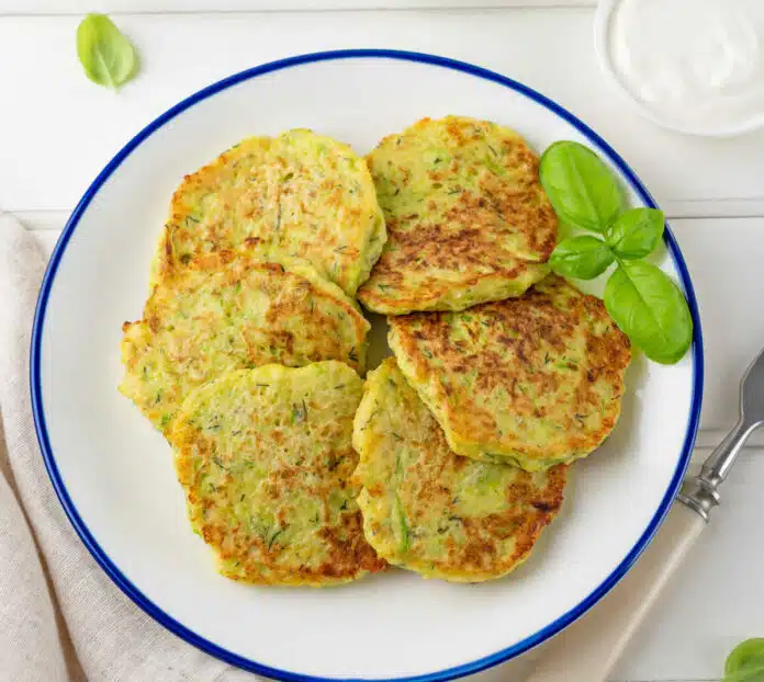 Galettes de courgettes râpées faciles