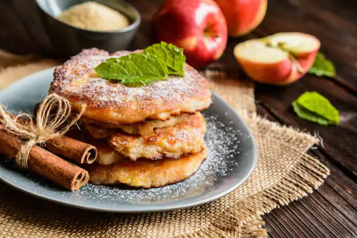 Pancakes moelleux avec 1 pomme