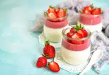 Panna cotta à la fraise et vanille