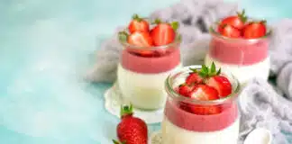 Panna cotta à la fraise et vanille