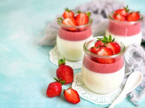 Panna cotta à la fraise et vanille