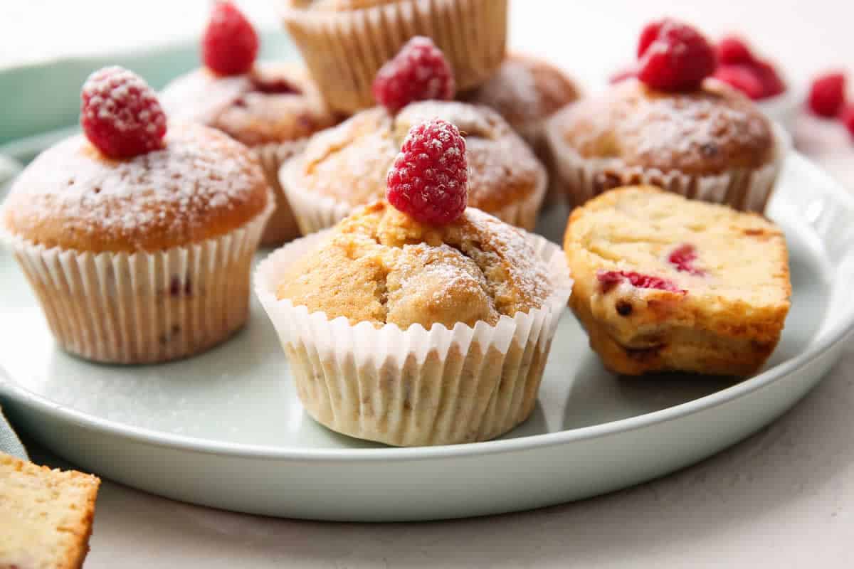 Savoureux muffins aux framboises et vanille