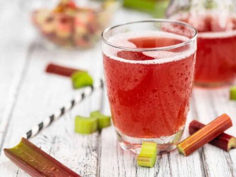 Spritzer à la rhubarbe