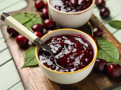 Confiture de cerises grand-mère
