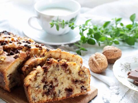 Gâteau aux noix pommes et chocolat