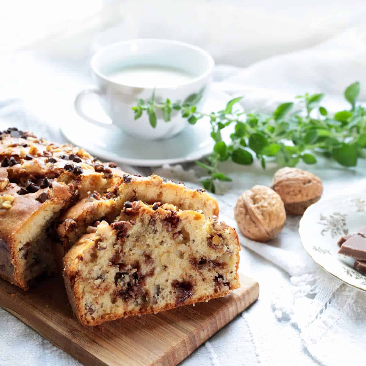 Gâteau aux noix pommes et chocolat
