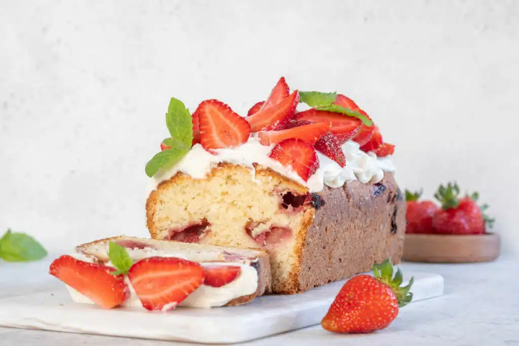 Quatre-quarts aux fraises