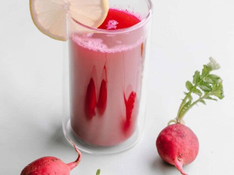 Smoothie radis fraises et concombre