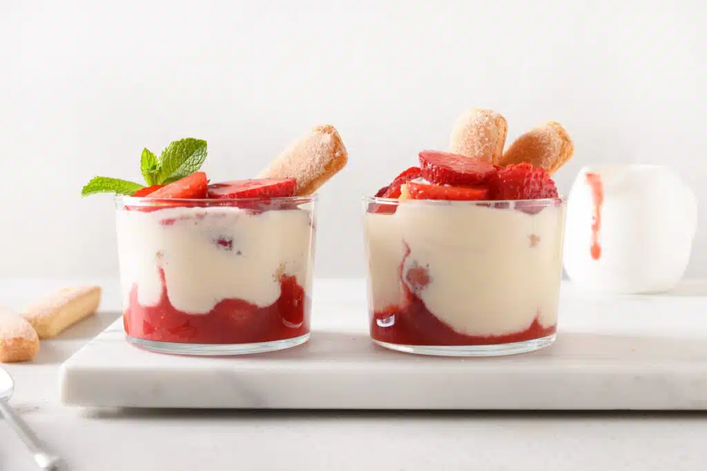 Tiramisu aux fraises en verrines