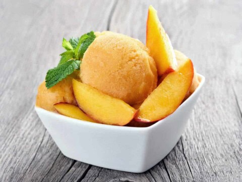 Sorbet à la pêche sans sorbetière