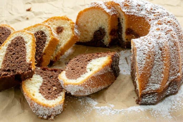 Cake au yaourt et chocolat marbré