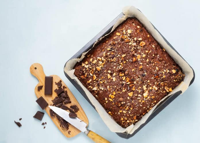 Gâteau au chocolat sans sucre ni farine