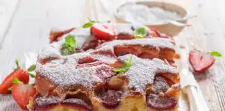 Gâteau aux fraises fondant et facile