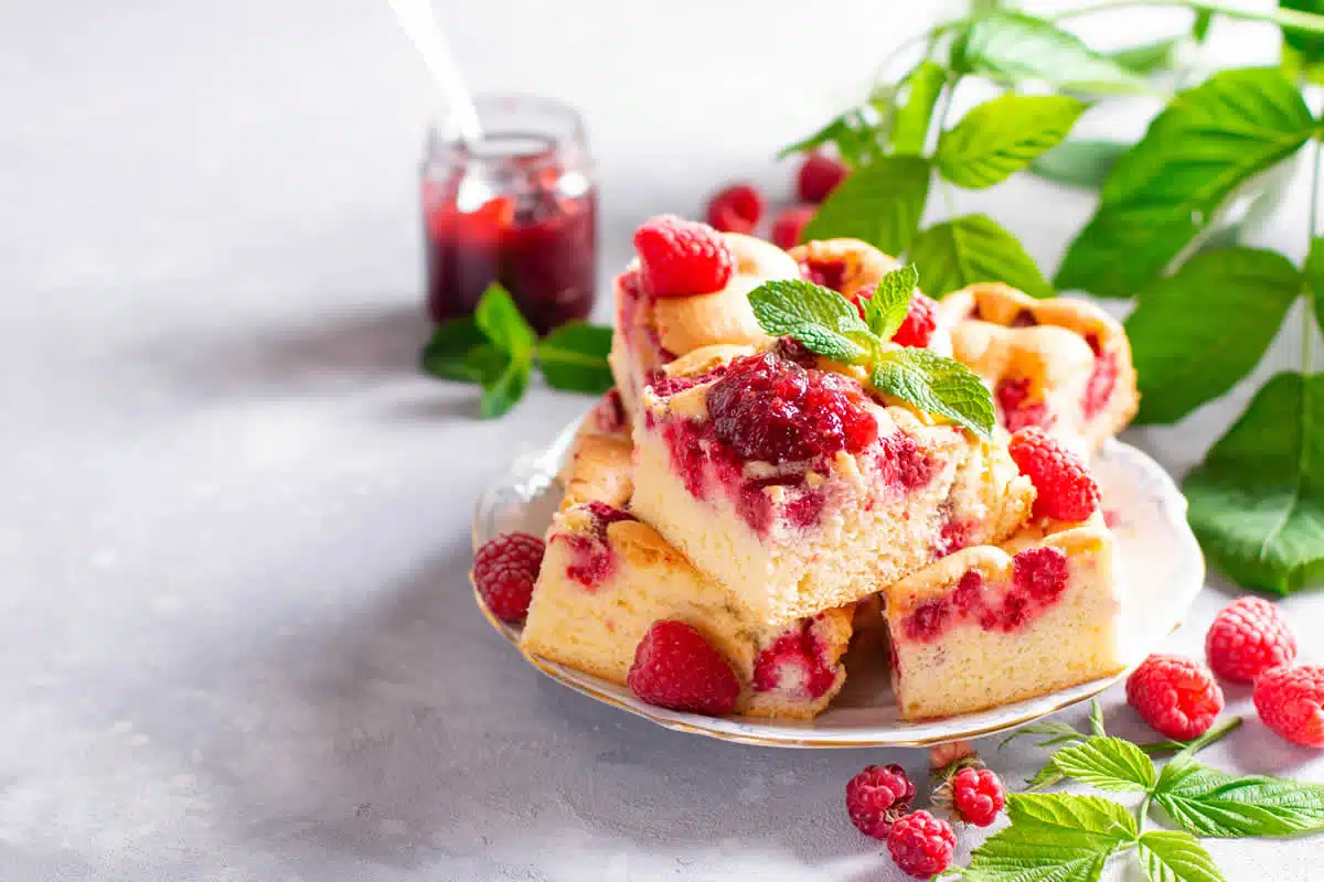 Gâteau léger aux framboises