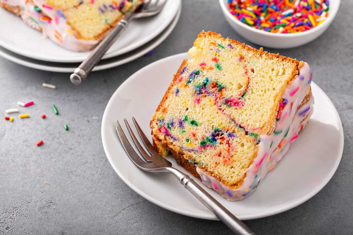 Gâteau vanille aux perles en sucre