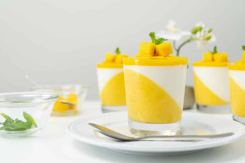 La panna cotta à la mangue