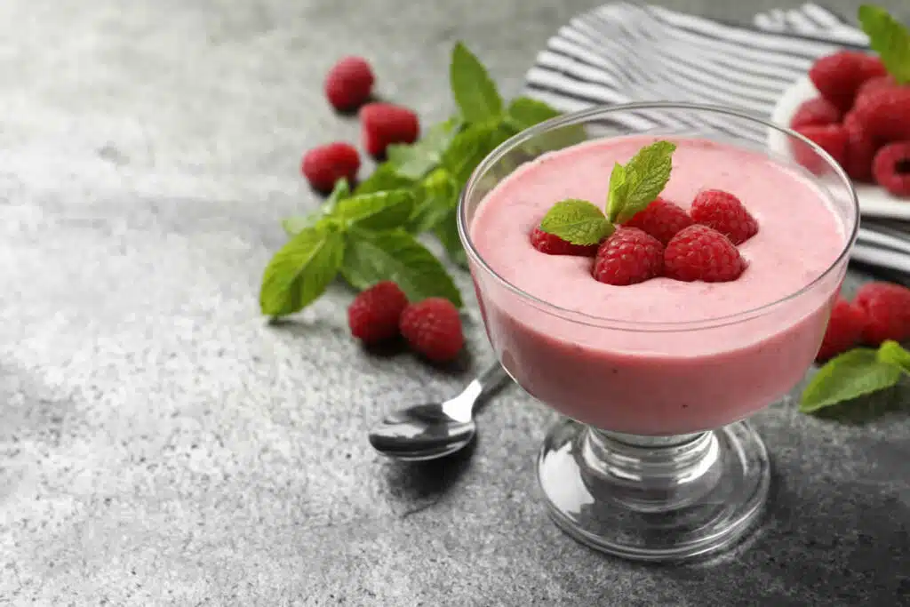 Mousse aux framboises et mascarpone