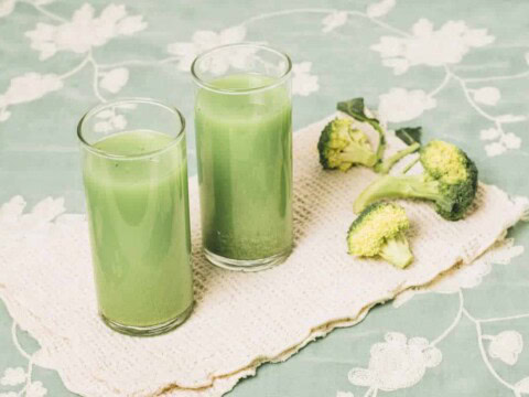Smoothie vert au brocoli