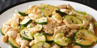 Emincé de poulet aux courgettes