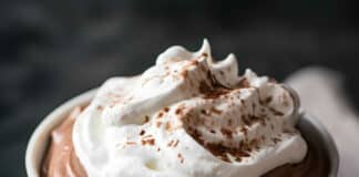 Mousse au chocolat à la crème