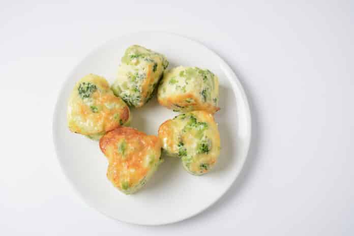 Muffin aux brocoli et fromage