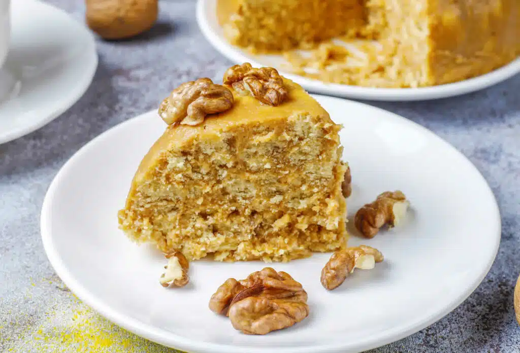 Cake au miel et aux noix