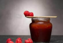 Confiture de framboise grand-mère