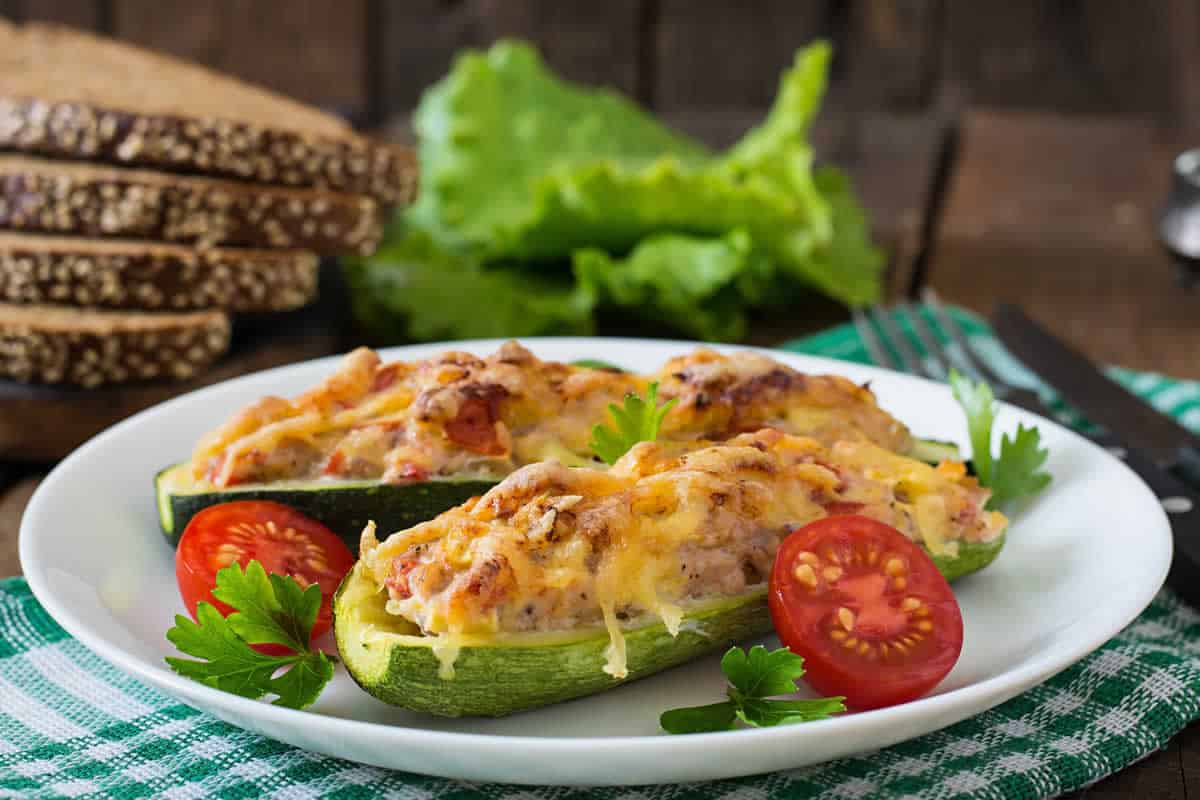 Courgettes farcies au four