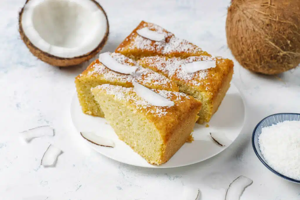 Gâteau fondant à la noix de coco