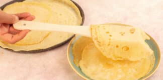 Pâte à crêpes légère et moelleuse
