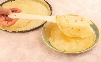 Pâte à crêpes légère et moelleuse