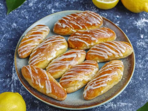 Petits pains briochés au lait et citron