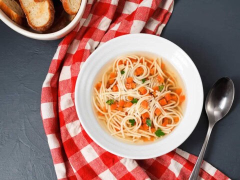 Soupe avec Spaghetti