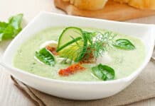 Soupe froide de concombre