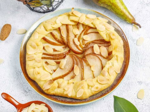 Tarte aux poires et amandes